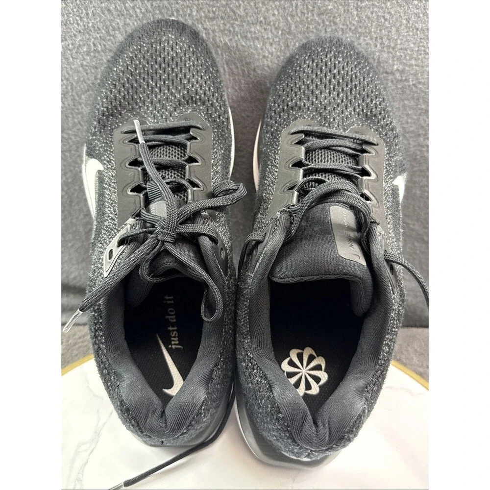Nike Air Winflo 11 Black White Men Size 11 Road Running Shoes Athletic Sneakers